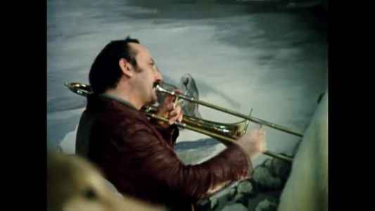 Ленинград Xyй в пальто