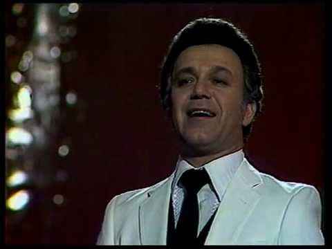 Иосиф Кобзон Детства последний звонок