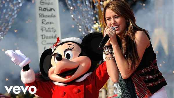 Miley Cyrus Santa Claus Is Comin’ To Town Miley Cyrus Santa Claus Is Comin’ To Town