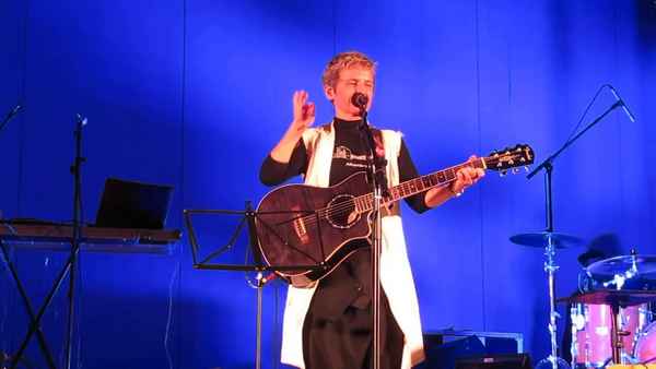 Сурганова и Оркестр Ангел Сурганова и Оркестр Ангел