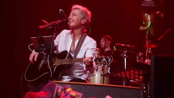 Сурганова и Оркестр Этот мир Сурганова и Оркестр Этот мир