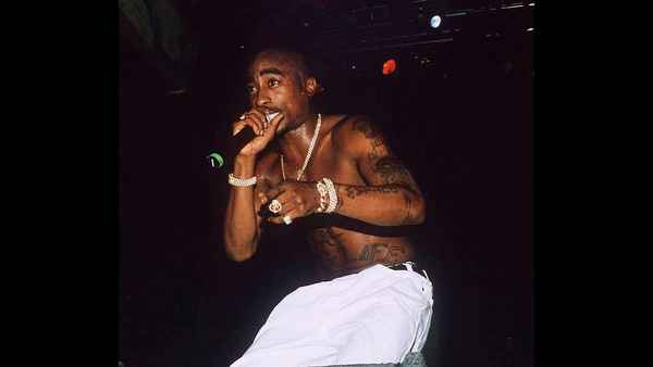 2Pac Runnin On E (and Outlawz)