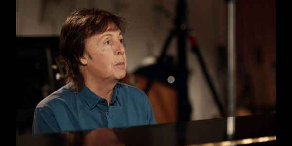 Paul McCartney Queenie eye