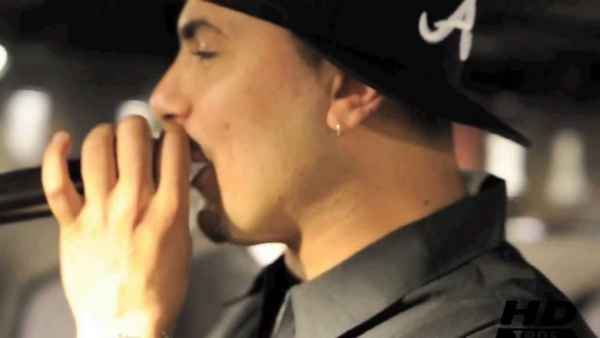 Птаха Я ел пил