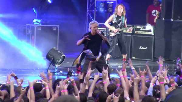 Алиса Волна