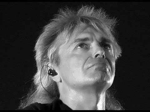 Алиса Качели