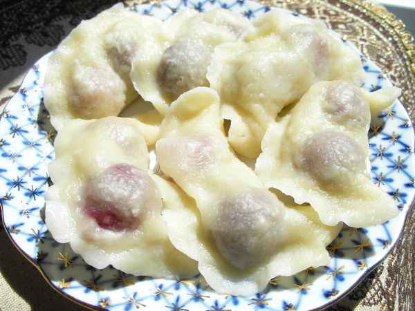 Любовь Успенская Вареники с вишнями