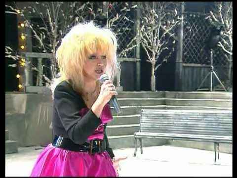 Алла Пугачева Ах, как живётся мне сегодня Алла Пугачева Ах, как живётся мне сегодня