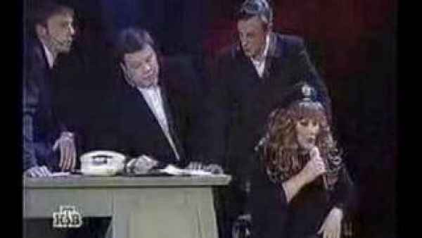 Алла Пугачева Maлoлeтка