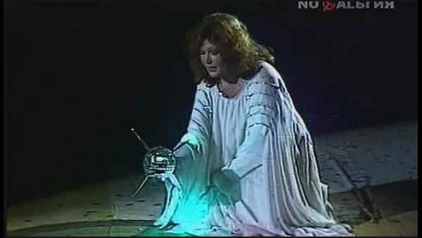 Алла Пугачева Расскажите птицы