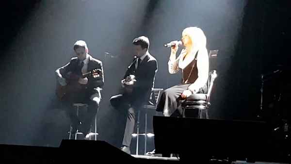 Ирина Аллегрова Убереги его Ирина Аллегрова Убереги его