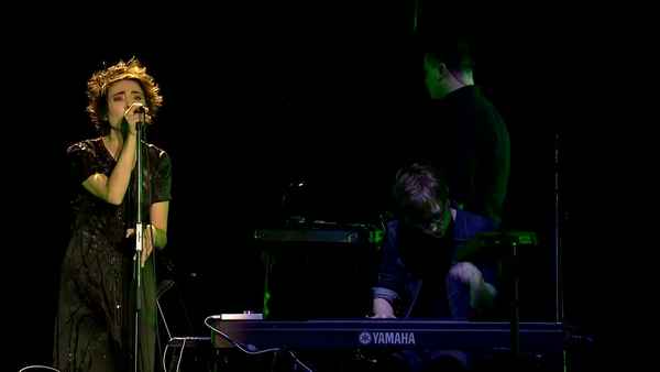 Земфира Похоронила