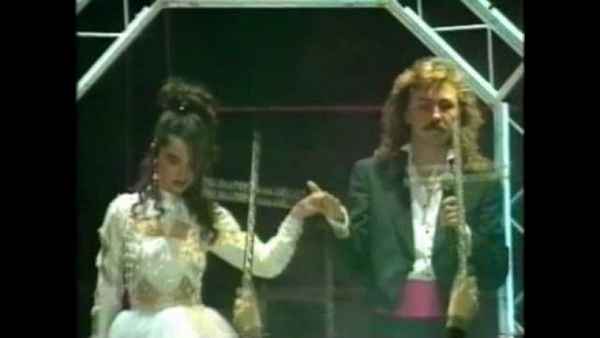 Наталья Королева Два крестика