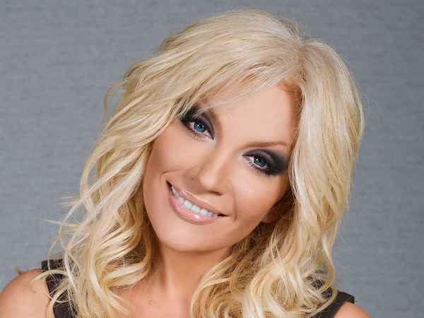 Таисия Повалий Мир