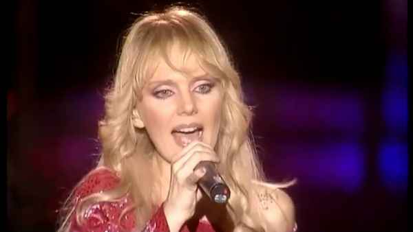 Валерия Чёрно-белый Цвет