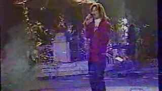 Женя Белоусов Вечером на лавочке