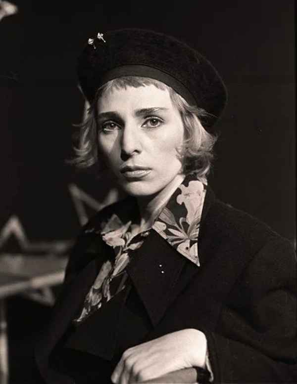 Жанна Агузарова Молодость